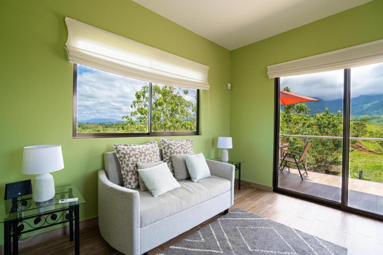 Villa Kiskadee - Beautiful Mountain Views With Private Pool Кепос Екстер'єр фото